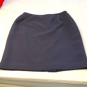 Kasper separates black sz 8P lined skirt.